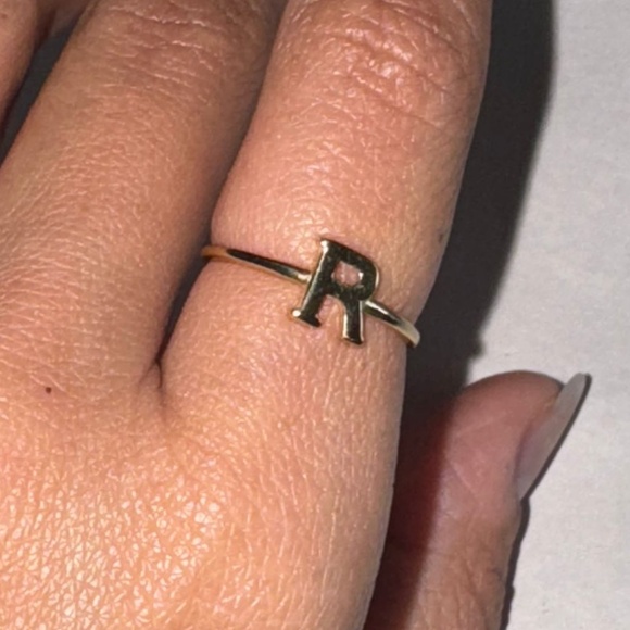 10k Solid Gold R Initial Letter ring, Monogram R Letter Gold Ring gift for her - Picture 3 of 5